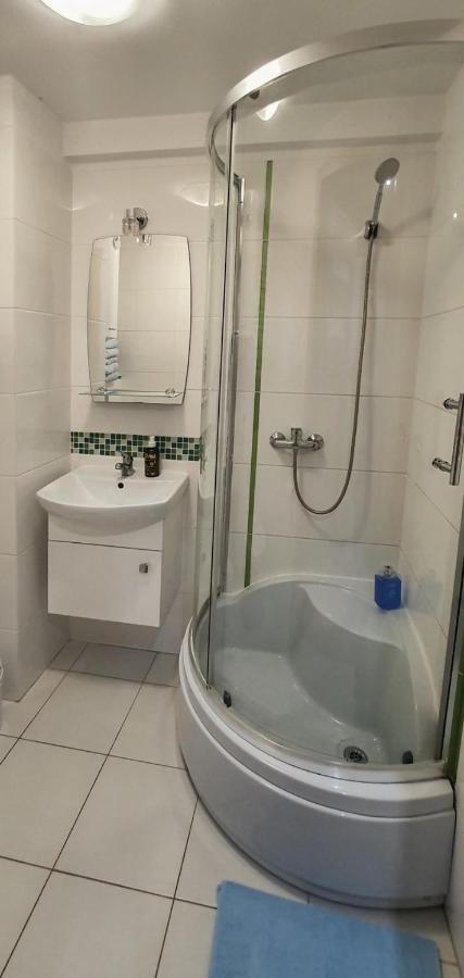 Holiday Home Slavia New S8 Miedzyzdroje Z Antresola I Balkonem Przy Plazy Экстерьер фото