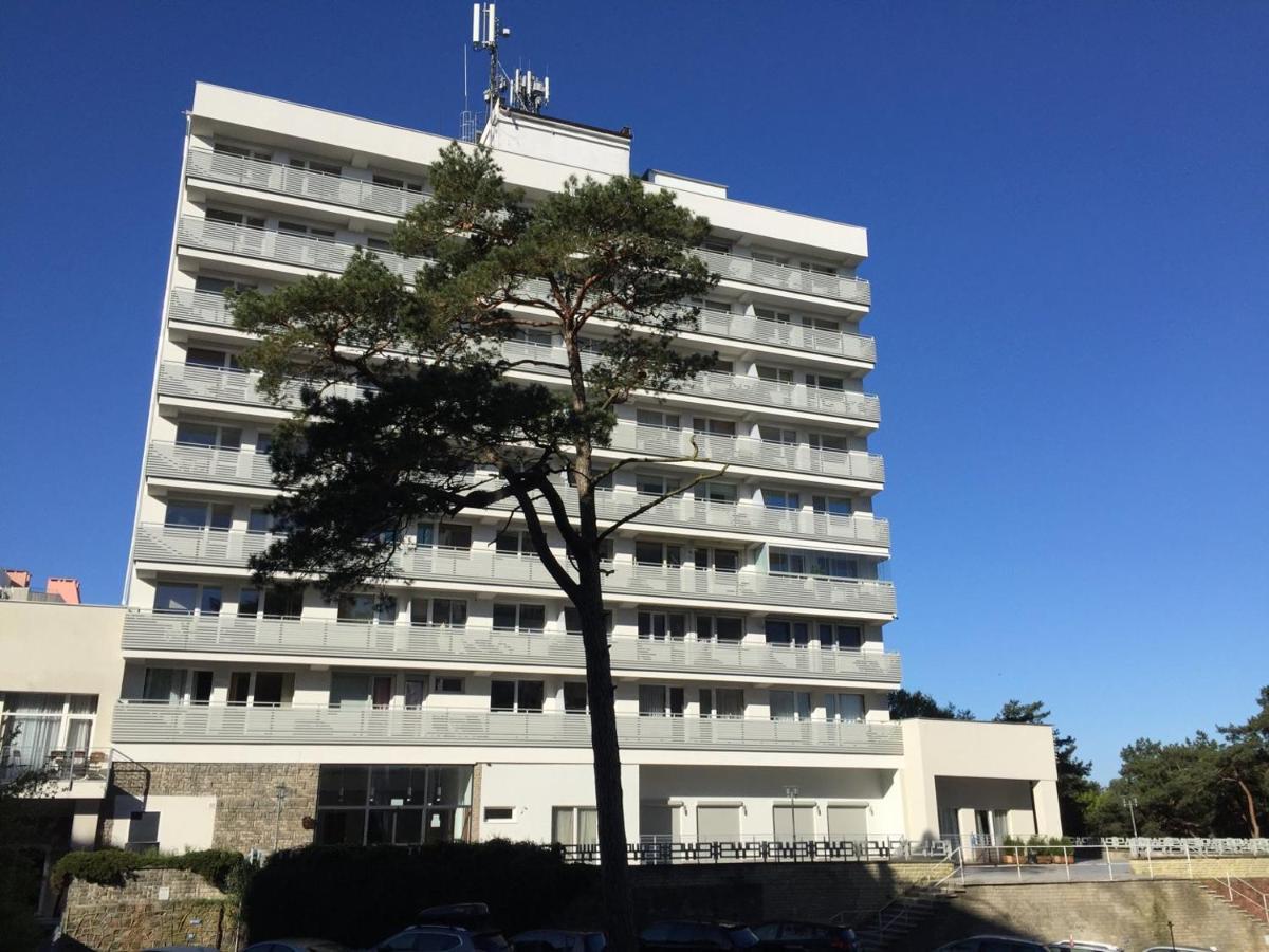 Holiday Home Slavia New S8 Miedzyzdroje Z Antresola I Balkonem Przy Plazy Экстерьер фото