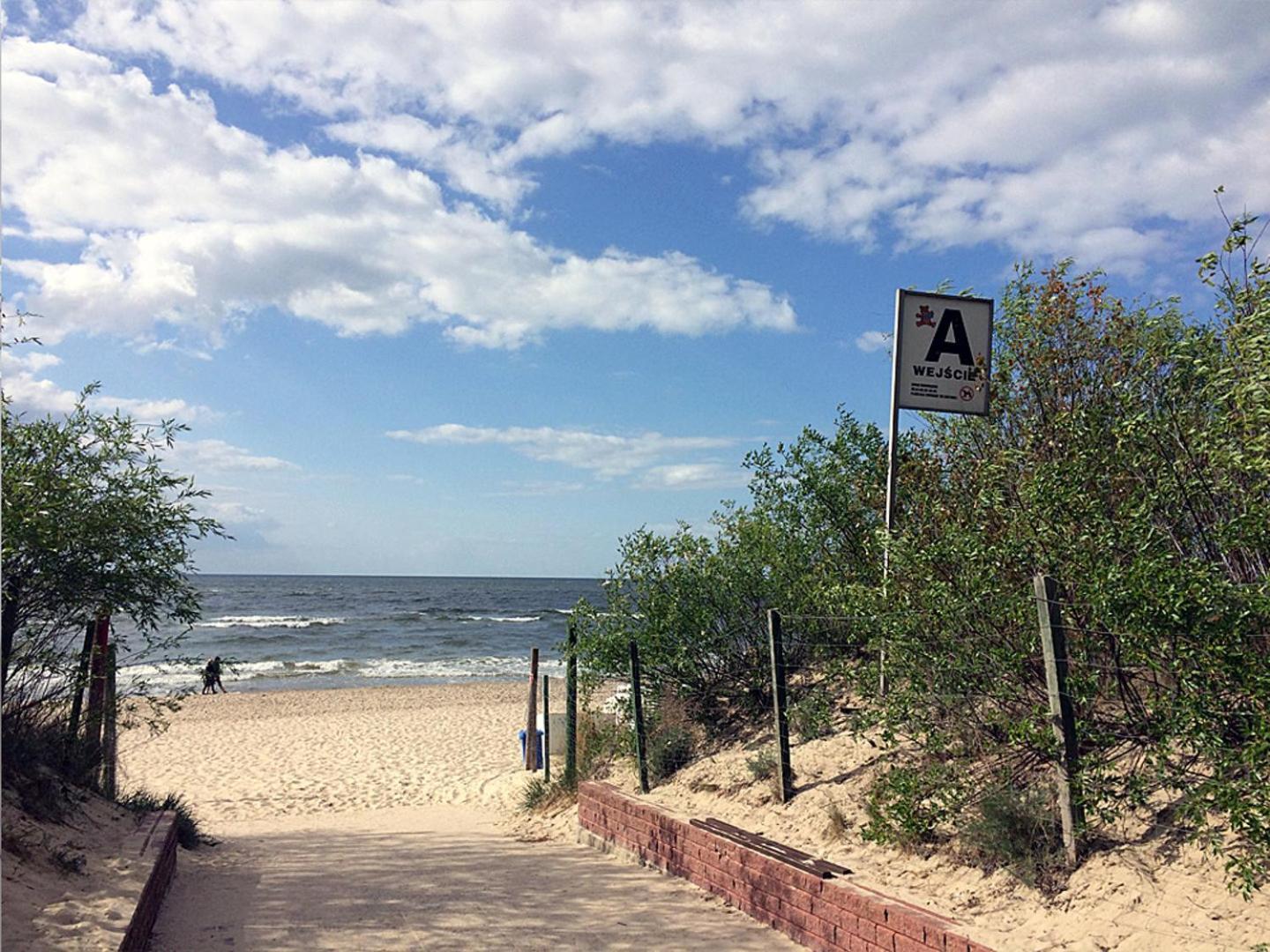 Holiday Home Slavia New S8 Miedzyzdroje Z Antresola I Balkonem Przy Plazy Экстерьер фото